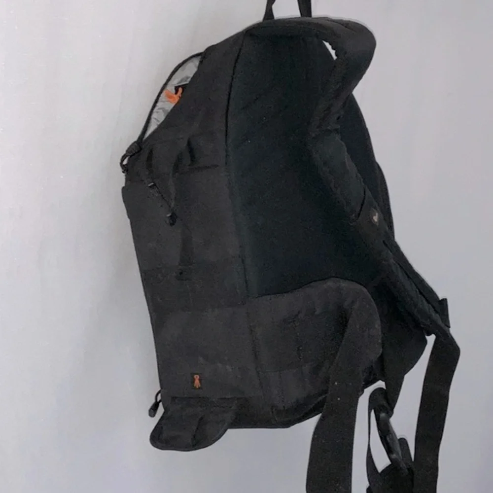 819 Lowepro Slingshot Sling Style Camera Backpack